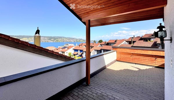 Reihenhaus in einzigartiger Seelage, zentral gelegen in Thalwil 2