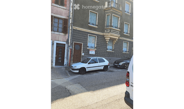 Superbe opportunité bel immeuble ancien de maître loué avec 2 terrains constructibles à Valserhône 1