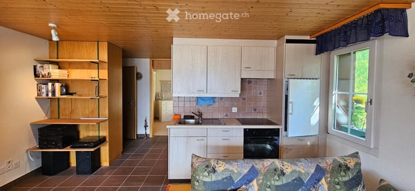 Charmante 2.5-Zimmer-Wohnung mit Bergblick 6
