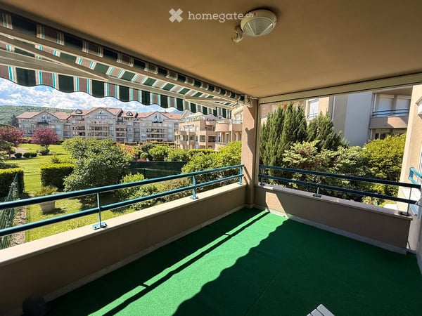 Spacieux appartement de 6 pièces avec vue et balcon à Divonne-les-Bains 8