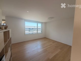 Moderne 3.5-Zimmer-Wohnung im Neubau in Uitikon – ruhig, sonnig und sofort verfügbar 3