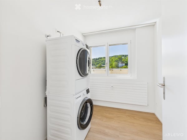 Helle 5.5-Zimmer-Attikawohnung mit Aussicht im 7. OG – Schönbühlring, Luzern 6