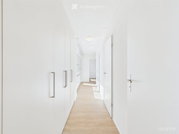 Helle 5.5-Zimmer-Attikawohnung mit Aussicht im 7. OG – Schönbühlring, Luzern 3