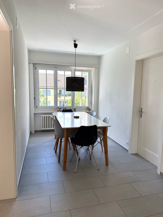 Helle 3.5-Zimmer-Wohnung mit Balkon in Bern 3