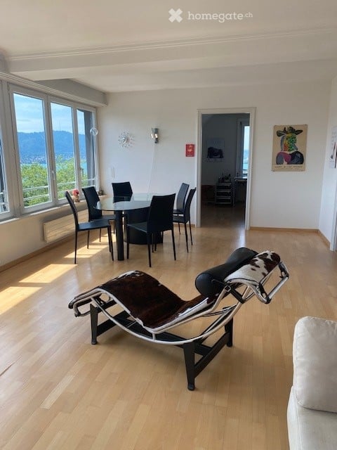 Möblierte 5.5-Zimmer-Wohnung mit Seeblick und Gartensitzplatz am Dufourplatz in Zollikon 2