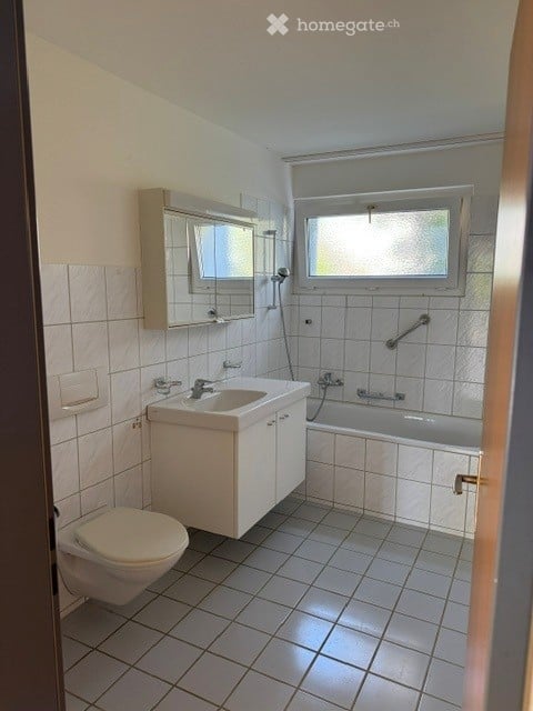 Helle 3.5-Zimmer-Wohnung mit Balkon und Terrasse in Scherzingen – ruhig gelegen 3