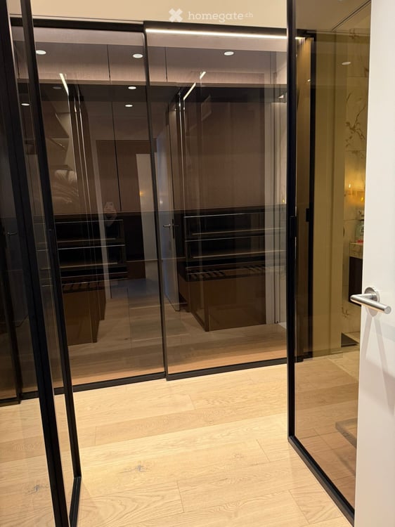 Uptown Wilen: Möblierte 2.5-Zimmer-Wohnung mit Balkon in Wilen b. Wollerau 7