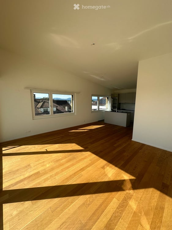 Moderne 2.5-Zi-Wo mit grosszügigem Balkon– sofort verfügbar oder nach Vereinbarung verfügbar 3