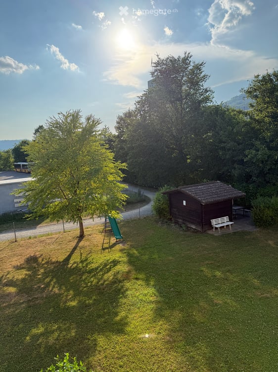 Helle 4.5-Zimmer-Wohnung mit Balkon und schöner Aussicht in Gelterkinden 6