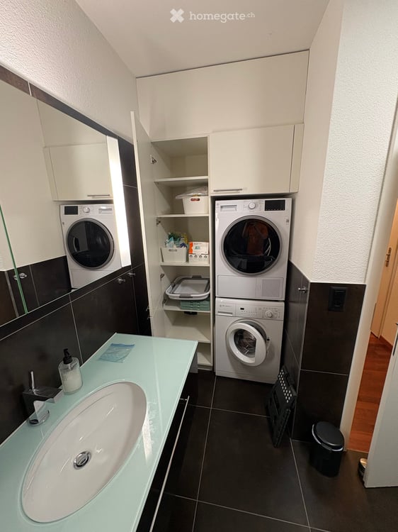 Helle 2.5-Zimmer-Wohnung mit Balkon und Garagenplatz in Zürich-Albisrieden 7
