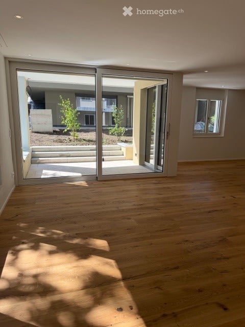 Erstvermietung einer modernen 3.5-Zimmer-Neubau-Wohnung im Erdgeschoss in Bassersdorf 3