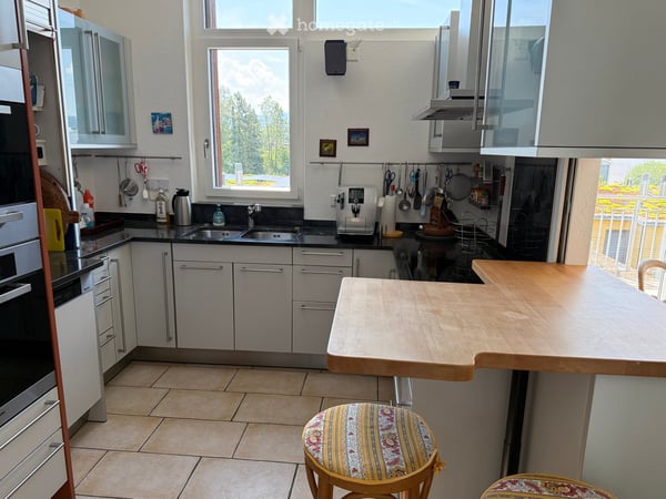 Grosse, helle 6.5-Zimmer Attika-Maisonette-Wohnung in Meilen am Zürichsee 4