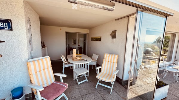 Exklusive 5.5-Zimmer-Attikawohnung mit grosszügiger Terrasse und Panoramablick über Zürich 8