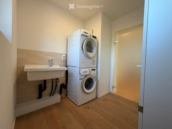 Helle 3.5-Zimmer-Wohnung mit Balkon und schöner Aussicht in Lenzburg 12