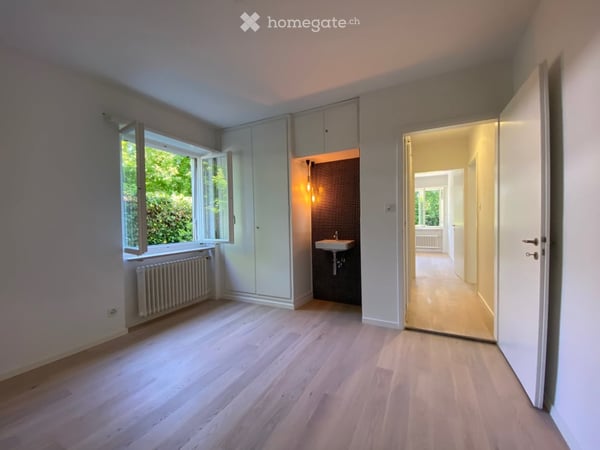 Charmante, lichtdurchflutete und ruhige 3.5 Zimmerwohnung 4