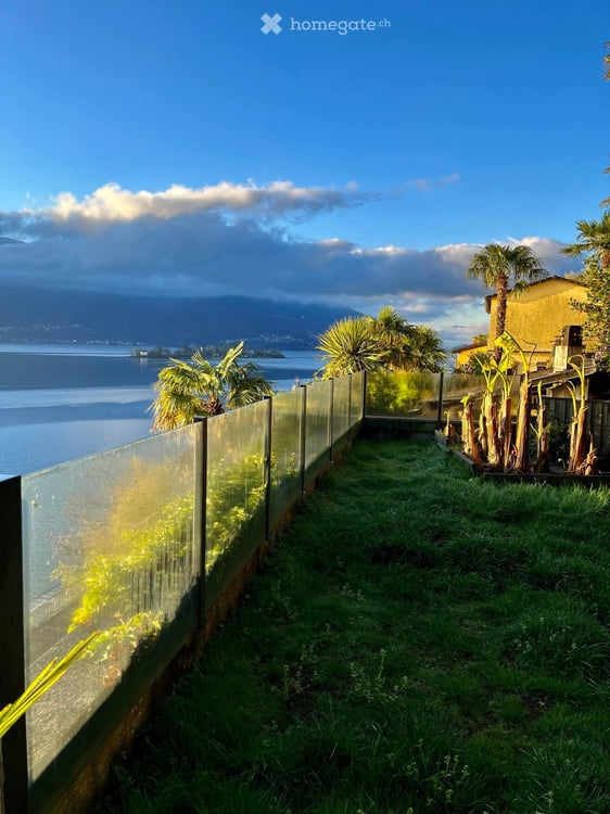 Splendido duplex di 4 locali con vista lago a Porto Ronco 30