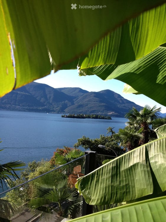 Splendido duplex di 4 locali con vista lago a Porto Ronco 31
