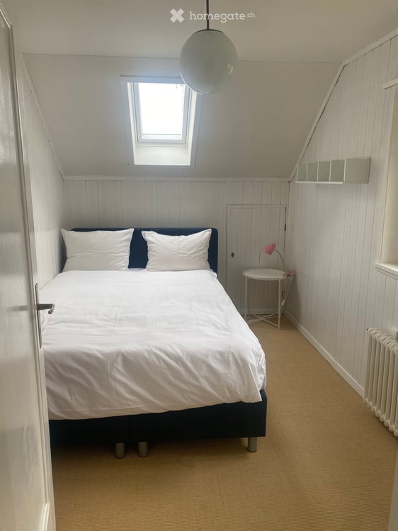Möbliertes freistehendes Haus 4.5 Zimmer in ruhiger Lage in Herrliberg  befristet 3
