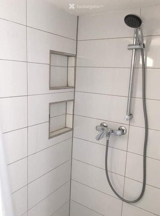 Helles 3-Zimmer-Büro am Meierhofplatz in Zürich-Affoltern – sofort verfügbar 2