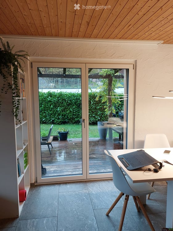 Familienfreundliches Haus an sonniger Lage 8