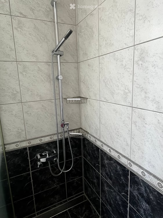 3.5 Zi-Wohnung/Penthouse in Zollikerberg - hell, mit schöner Aussicht 9
