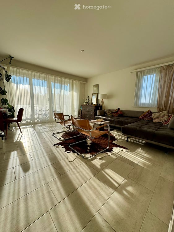 3.5 Zi-Wohnung/Penthouse in Zollikerberg - hell, mit schöner Aussicht 14