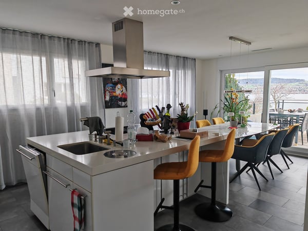 3.5 Zimmer Terassenwohnung mit Seeblick & Sauna 3