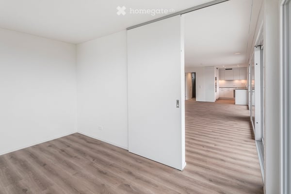 Spacious 4.5-Room Rooftop Apartment in Wallisellen – Available from September 2026 9