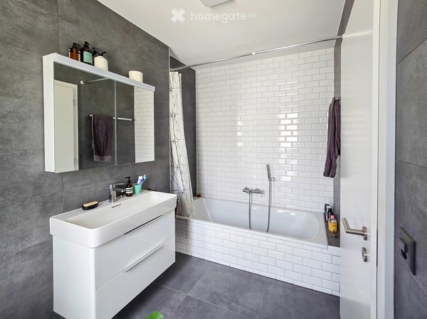 Spacieux appartement moderne de 3.5 pièces à Grimisuat – Vue panoramique sur les montagnes 8