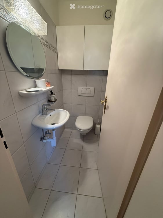 Charmante 4.5-Zimmer-Wohnung mit Balkon und Garage in Langnau am Albis 4