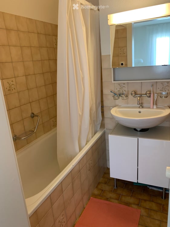 Subletting 4.5-room apartment with balcony in Seefeld  with possibility to take over 5