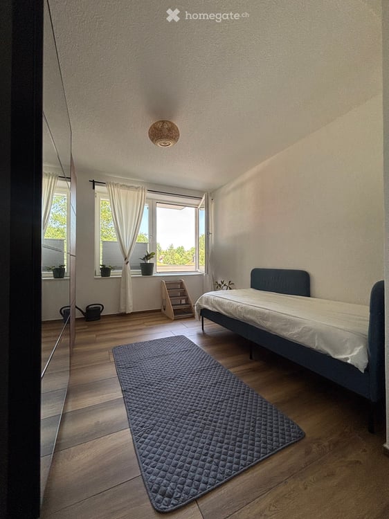 Newly Renovated 3.5-Room Apartment with Balcony in Eriswil 17
