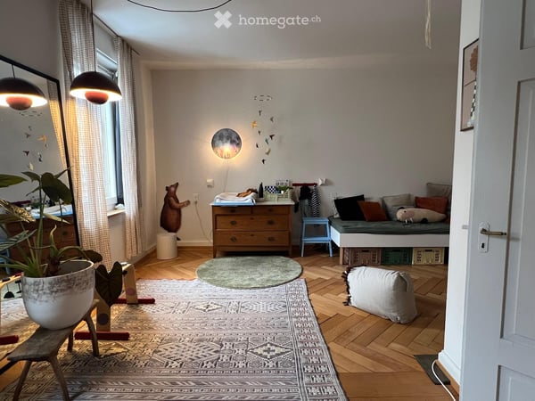 Charmante 3.5-Zimmer-Altbauwohnung mit Cheminée und Balkon in Winterthur 9