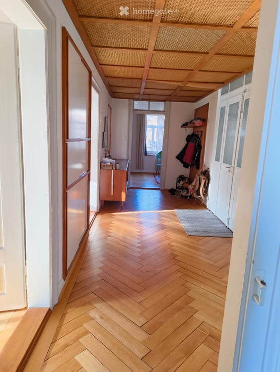 Charmante 3.5-Zimmer-Altbauwohnung mit Cheminée und Balkon in Winterthur 4