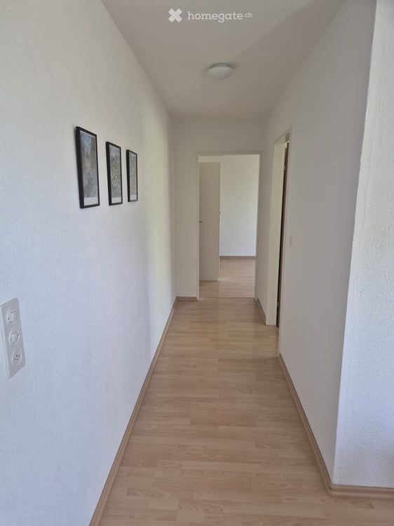 Ruhige und zentrale Wohnung mit Aussicht auf Regensberg 3