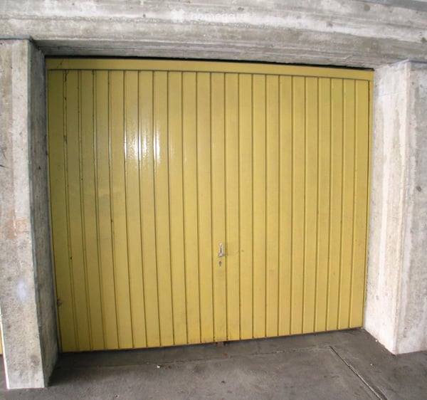 Schöne 4.5-Zimmer Wohnung im 2.OG an ruhiger und doch zentraler Lage 12