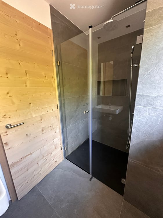 Moderne 3.5-Zimmer-Wohnung in Samedan mit Traumaussicht 14