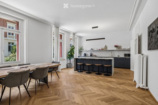 Luxuriöse Stadt-Villa mit 470 m2 Wohnfläche und drei privaten Garagenplätzen mitten in Basel 4