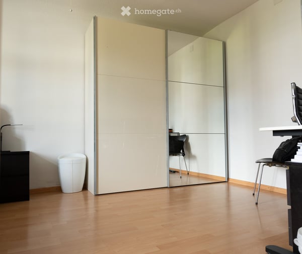 Schöne, heimelige 2 Zimmer Dachwohnung 6