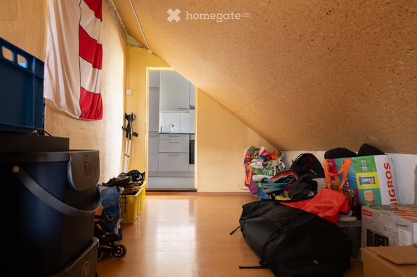 Schöne, heimelige 2 Zimmer Dachwohnung 9