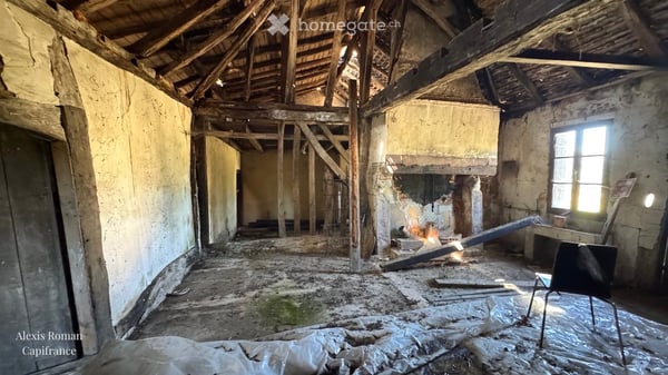 Domaine de 28 ha avec étang privé, maison, 2 gîtes et plus de 400 m² de dépendances, Dordogne, Fr 24