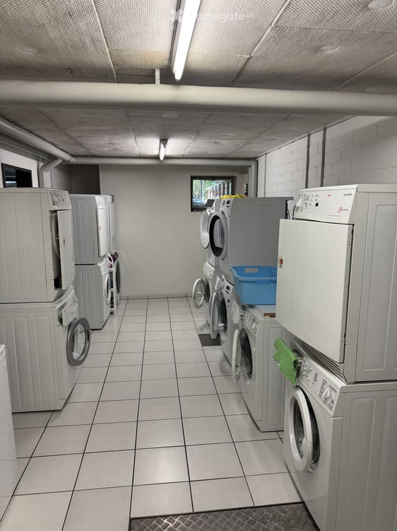 Charmante 3-Zimmer-Wohnung mit Balkon und schöner Aussicht in Reinach BL 9