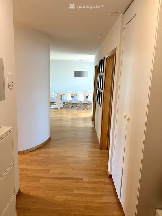 4.5 Zimmer Maisonette-Wohnung  mit grosser Dachterrasse und Seesicht 3