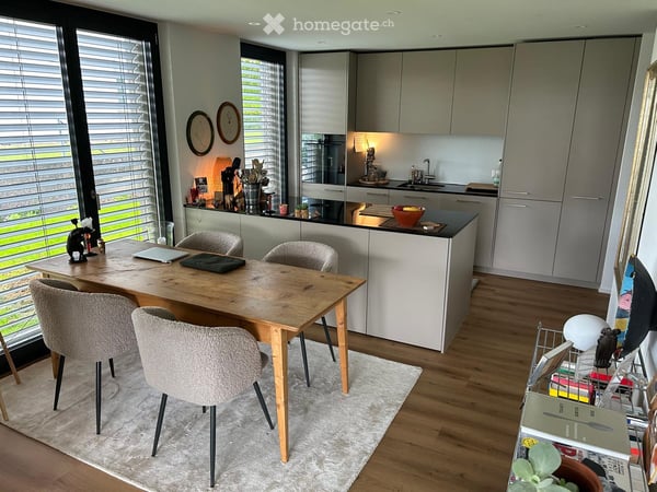 3.5 Zimmer Wohnung mit fantastischer Aussicht 2