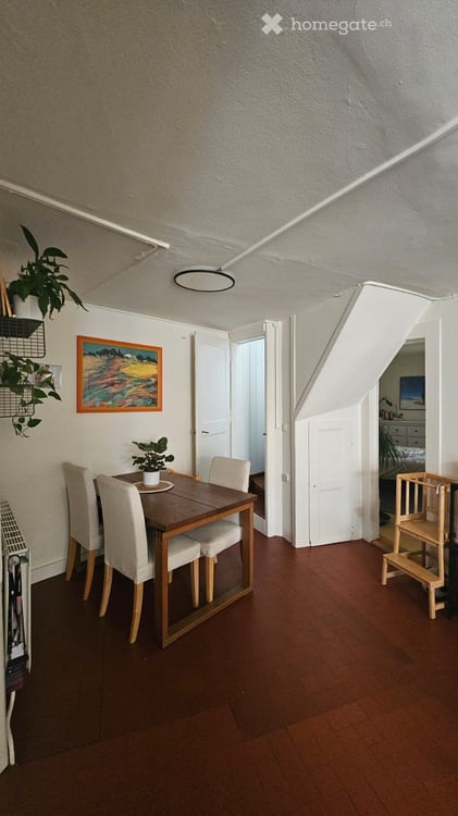 Habitation dans maison ancienne à côté de la gare de Neuchatel 1