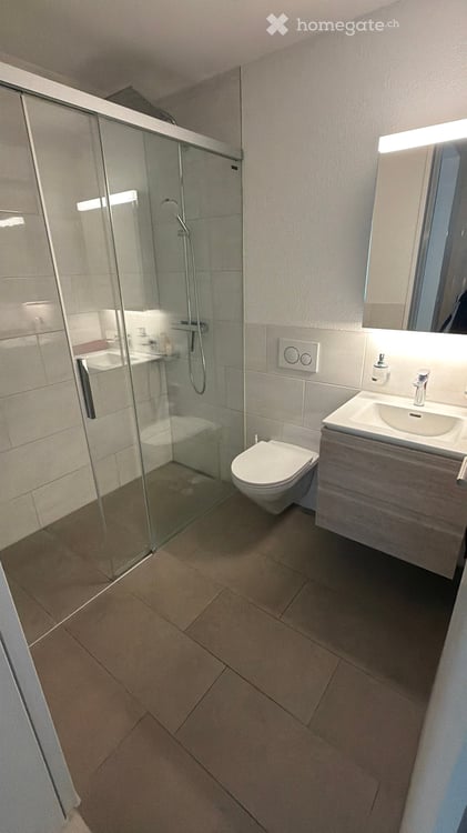 3.5-Zimmer-Wohnung mit modernem Ausbaustandard in zentraler Lage in Bülach 5