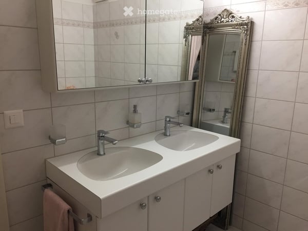 Schöne 4.5-Zimmer-Wohnung in Weiach 8
