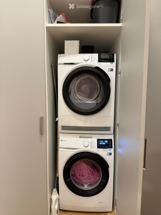 Moderne 4.5-Zimmer-Maisonette-Wohnung 6