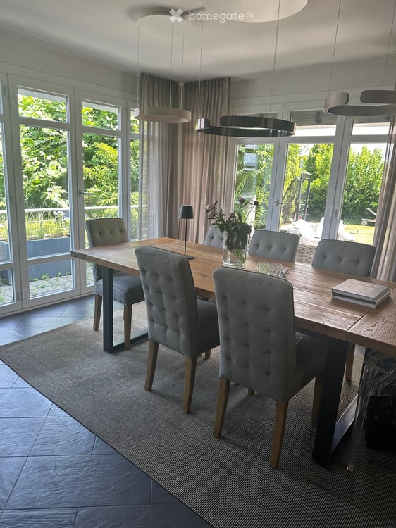 Rarität ! - Charmantes 6.5-Zimmer-Einfamilienhaus mit Seeblick in Horgen – ab 01.11.2026 2