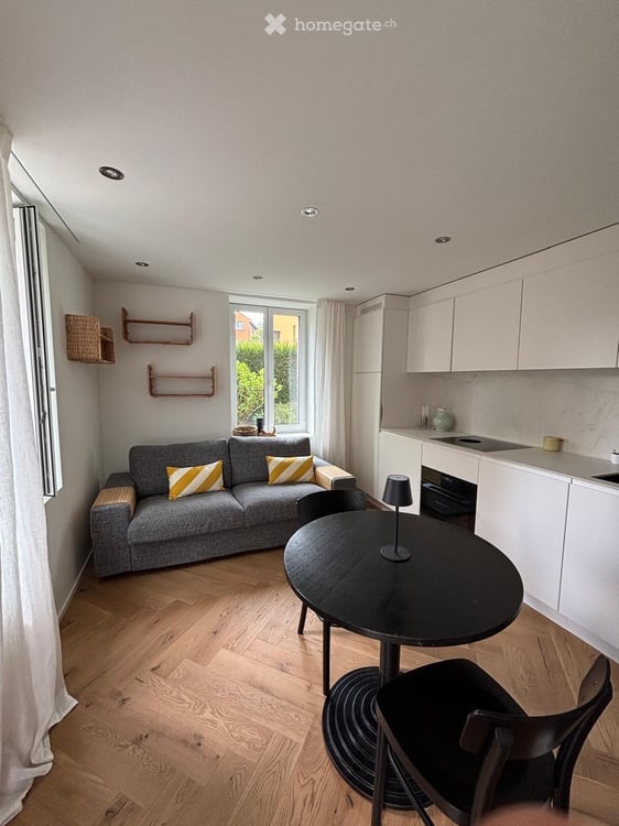 1.5 Zimmer, möblierte Wohnung im Herzen von Wädenswil 2
